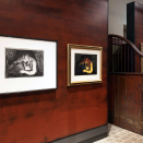 Fra utstillingen Slottet + Munch. Edvard Munch bearbeidet mange av motivene sine i flere utgaver - som her med "Vampyr". Foto: Øivind Möller Bakken, De kongelige samlinger